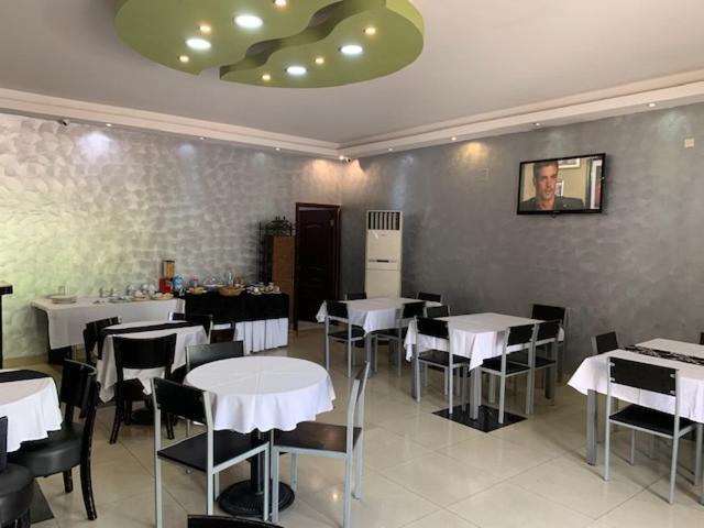 ברזוויל Class Hotel מראה חיצוני תמונה